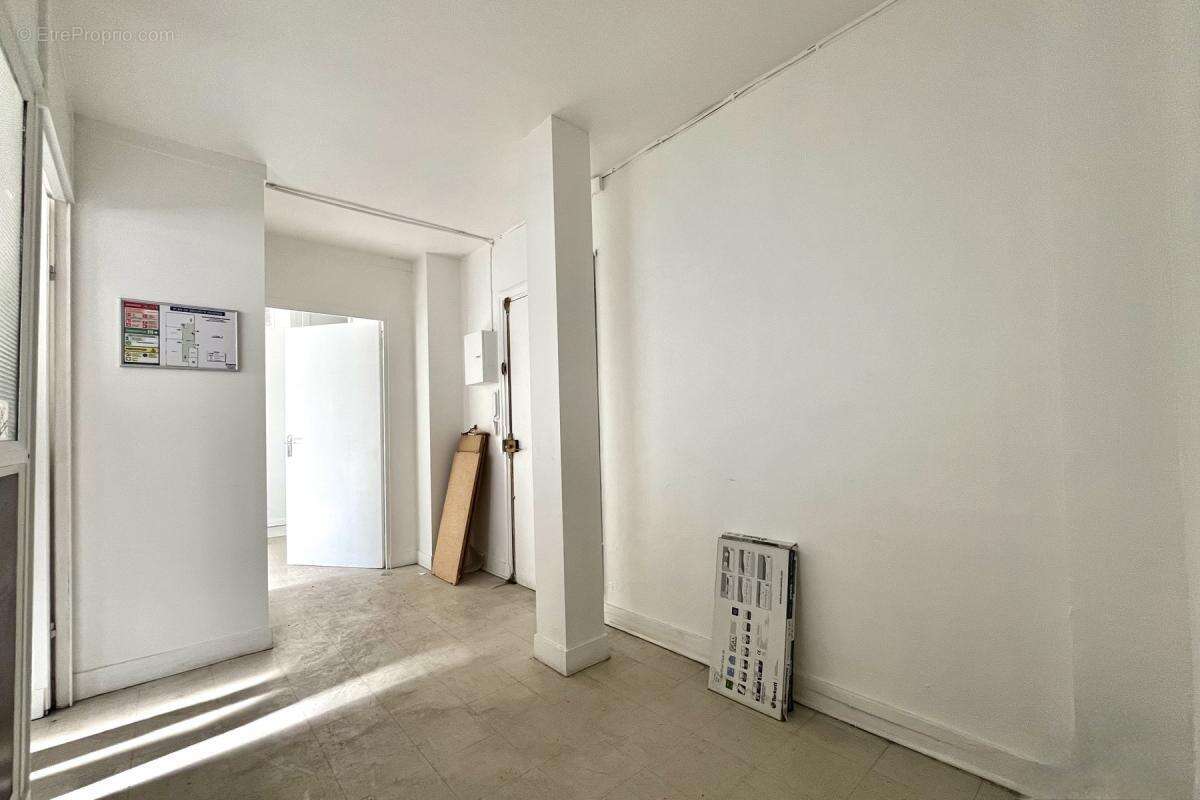 Appartement à LEVALLOIS-PERRET