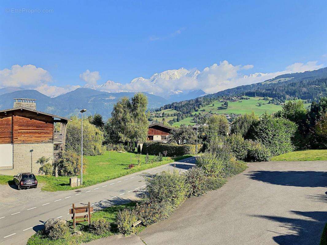 Appartement à COMBLOUX