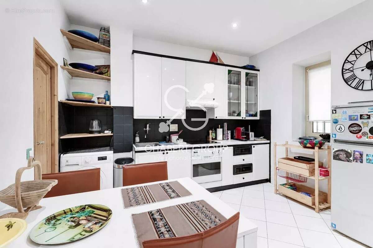 Exclusivité - villefranche-sur-mer – vieille-ville - appartement – 2 pièces – 41 m² – location saisonnière autorisée / idéal inv - photo 4