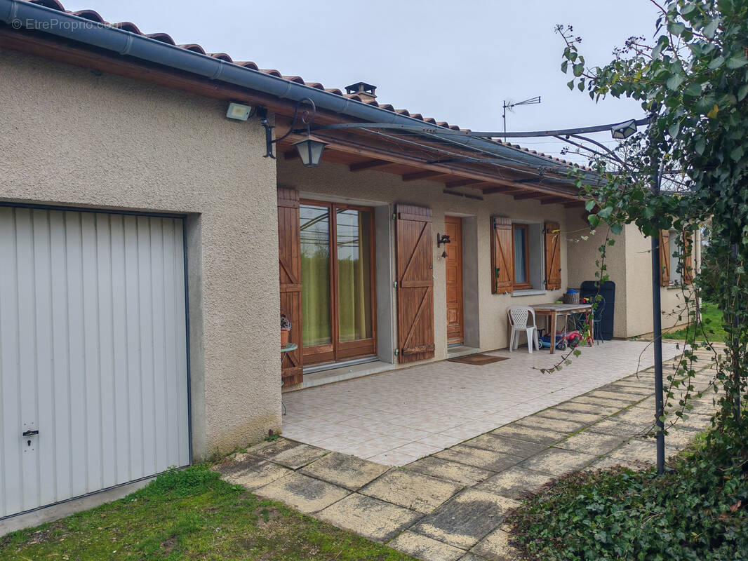 Maison à LISLE-SUR-TARN