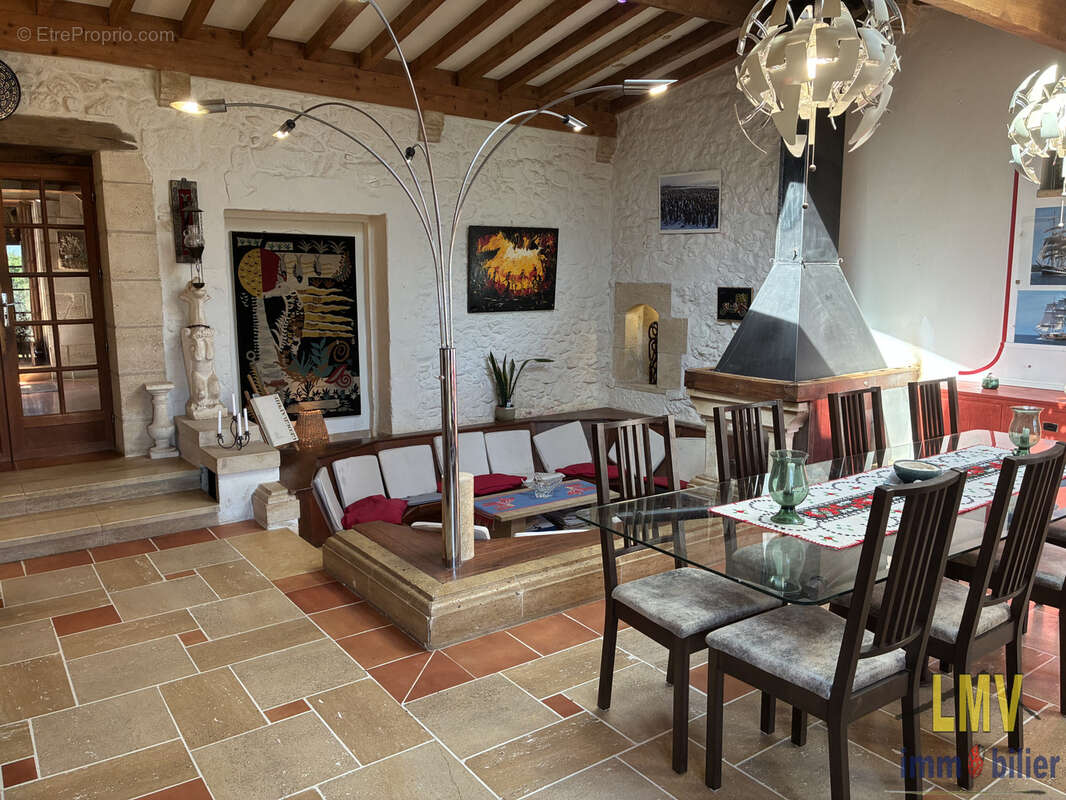 Maison à SAINT-PEY-DE-CASTETS