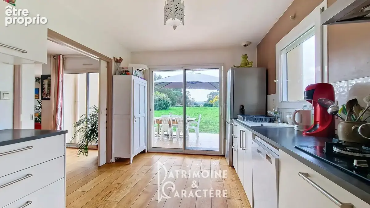 Maison 9 pièces 236 m² à vendre à Saint-Philibert (56470) - photo 6