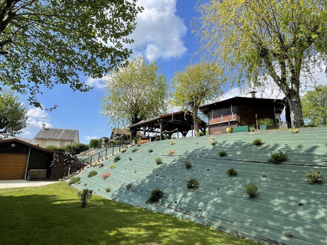 Maison à SAINT-SORNIN-LAVOLPS