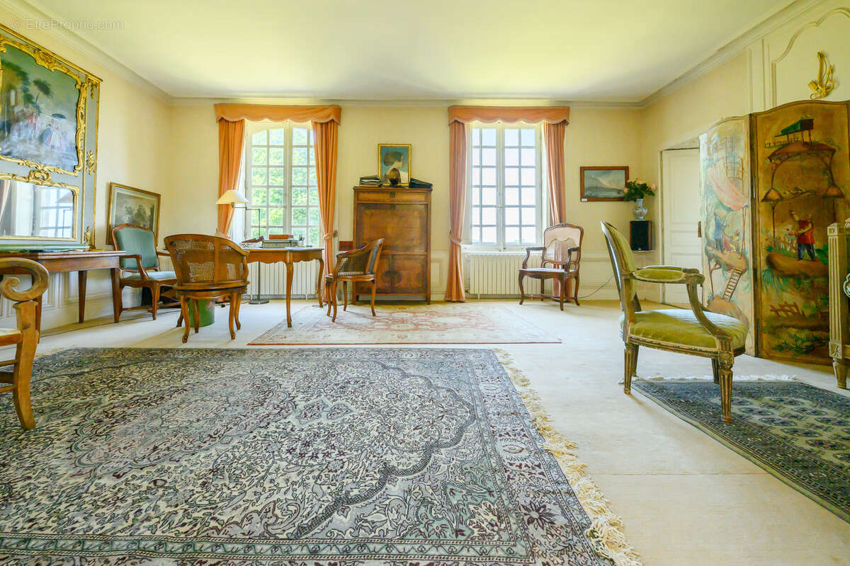 Appartement à AUMEVILLE-LESTRE