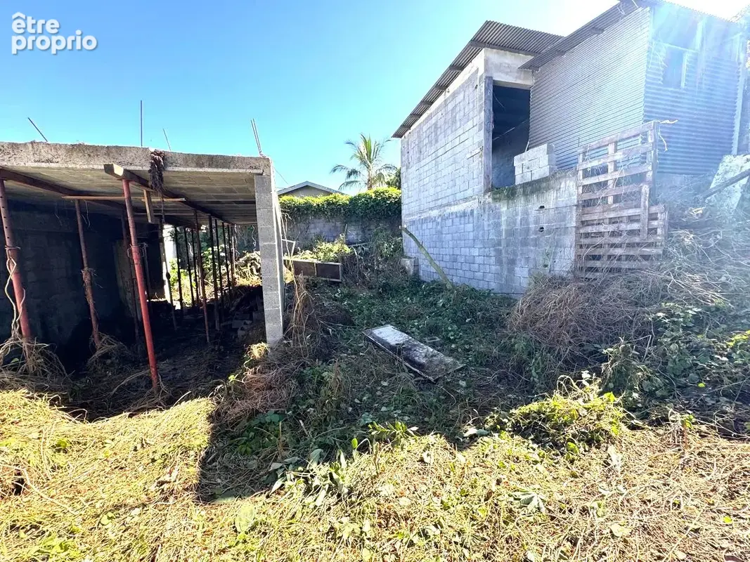 Saint pierre / les 400 - terrain constructible de 356 m2 - photo 6
