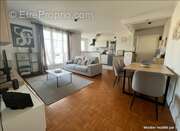 Appartement à LES CLAYES-SOUS-BOIS