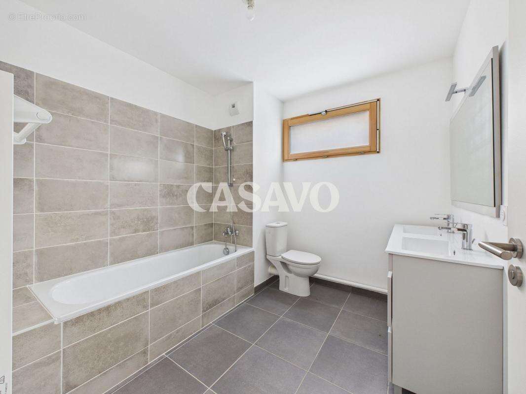 Appartement à AMBARES-ET-LAGRAVE