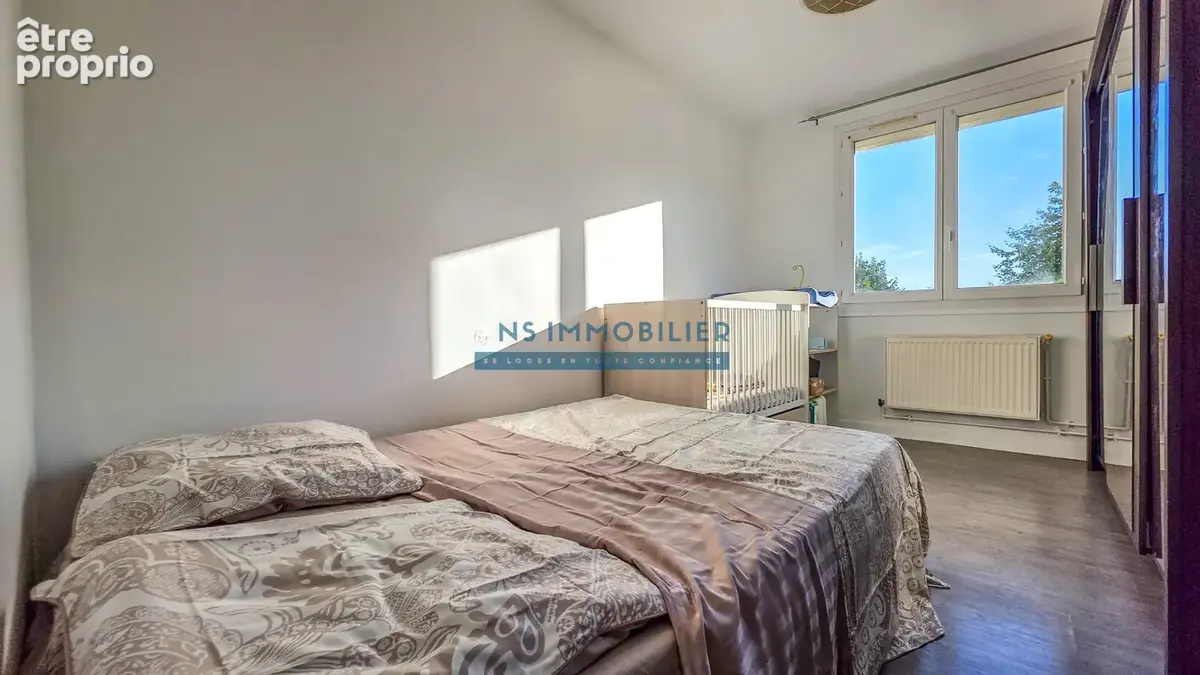 Appartement F4 65m2 + Cave + Paking - photo 9