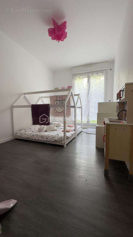 Appartement à HARDRICOURT