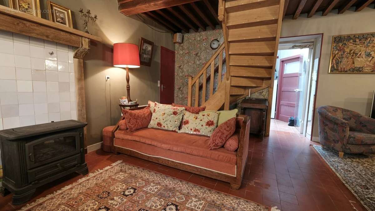 Maison à MOUX-EN-MORVAN