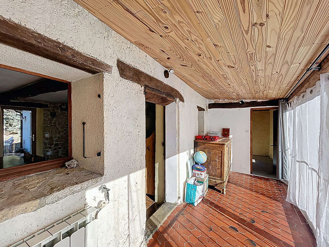 Maison à LA PALUD-SUR-VERDON