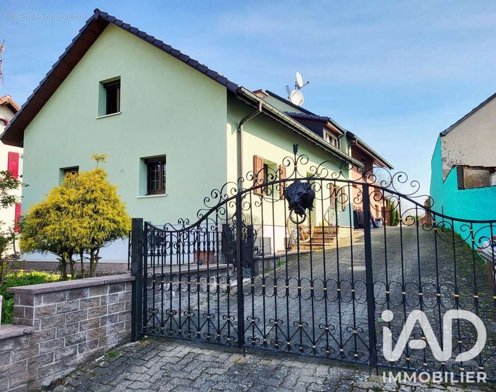 Maison 192 m² à Bouxwiller  - photo 2