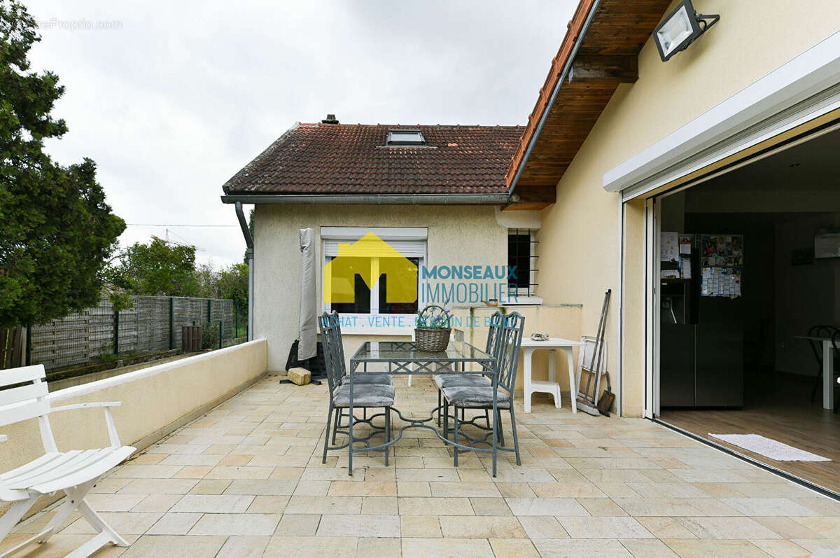 Maison à EPINAY-SUR-ORGE