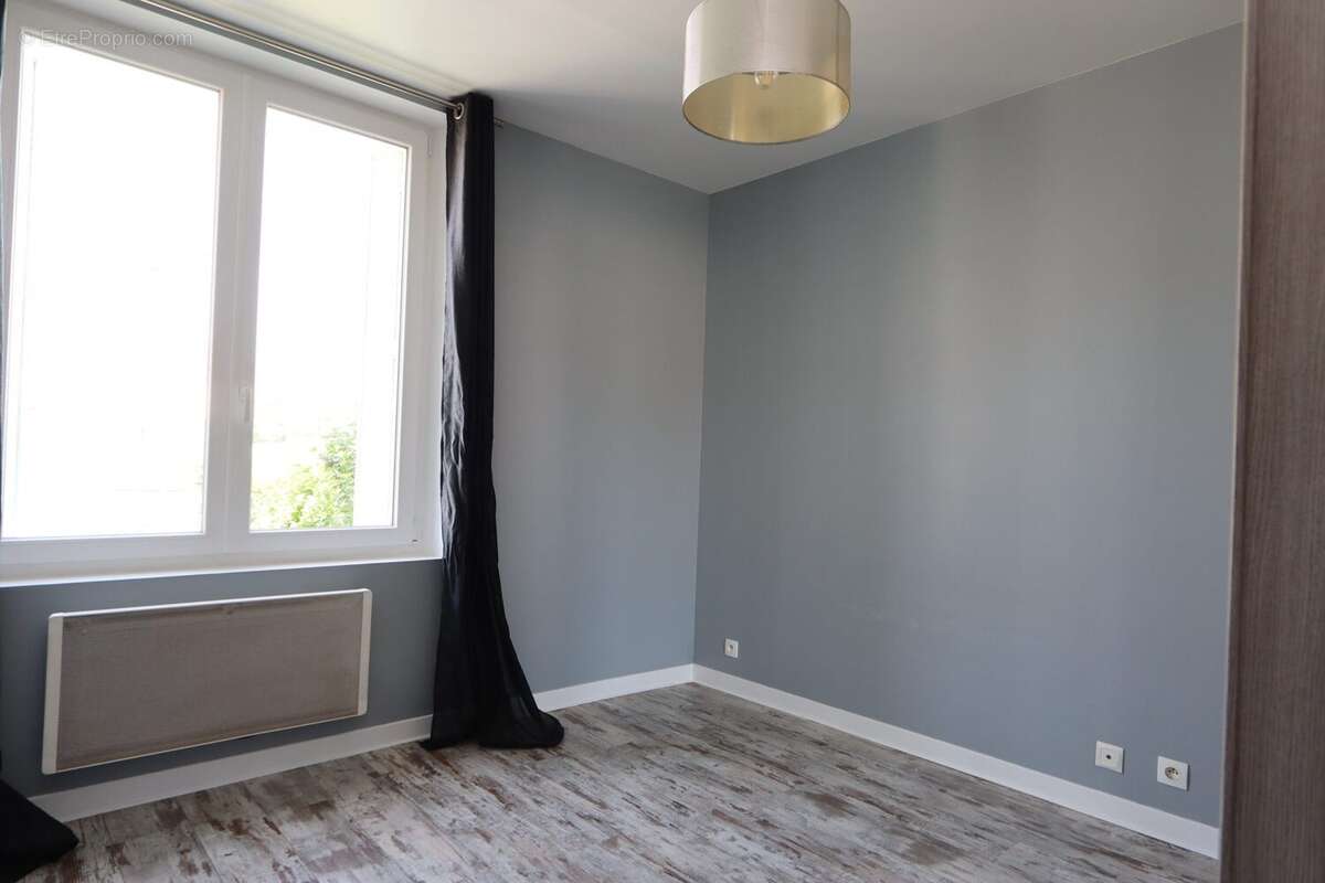 Appartement à FLEURY-LES-AUBRAIS