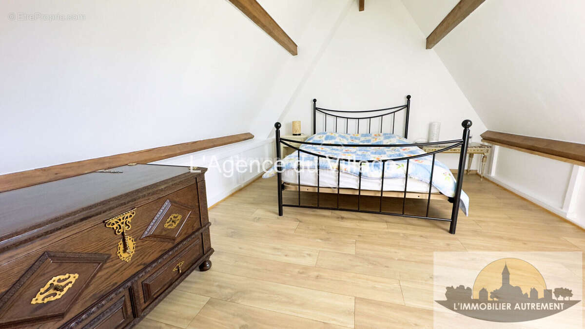 Maison à SAINTE-GENEVIEVE