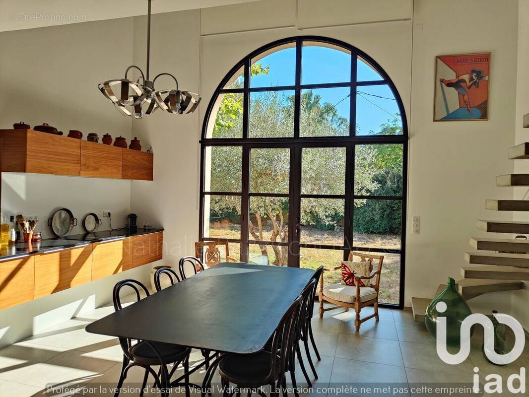 Photo 1 - Maison à TOULON