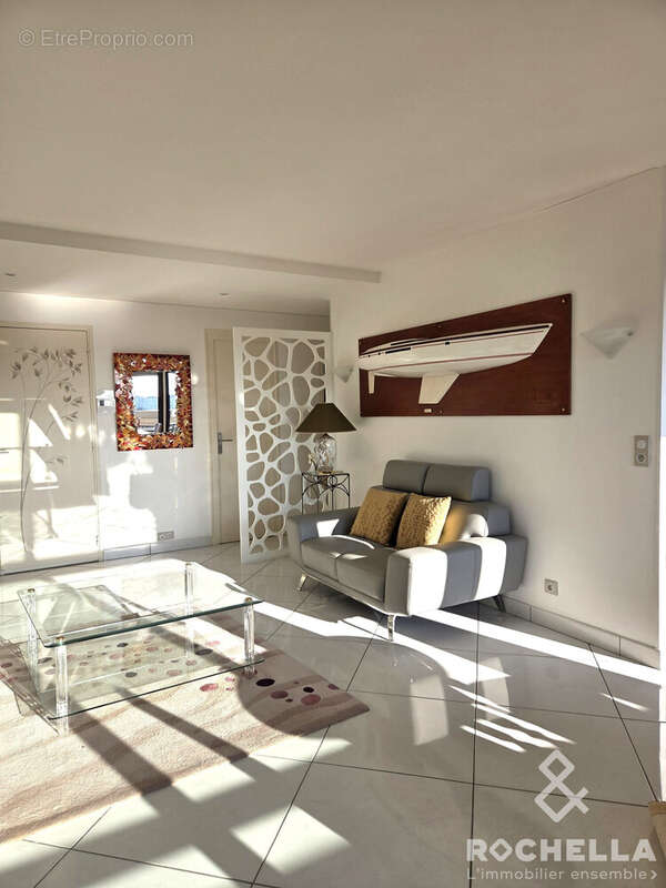 Appartement 88 m² à La Rochelle  - photo 3