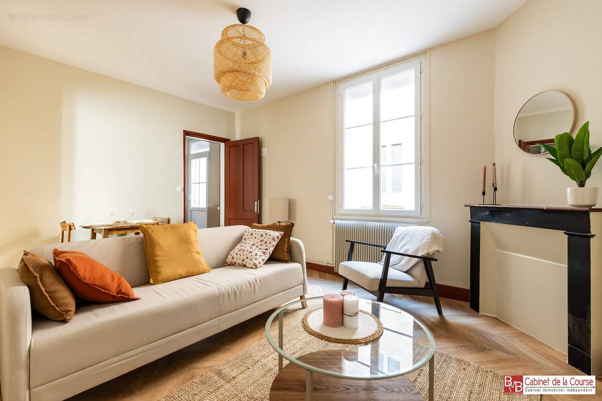 Appartement à BORDEAUX