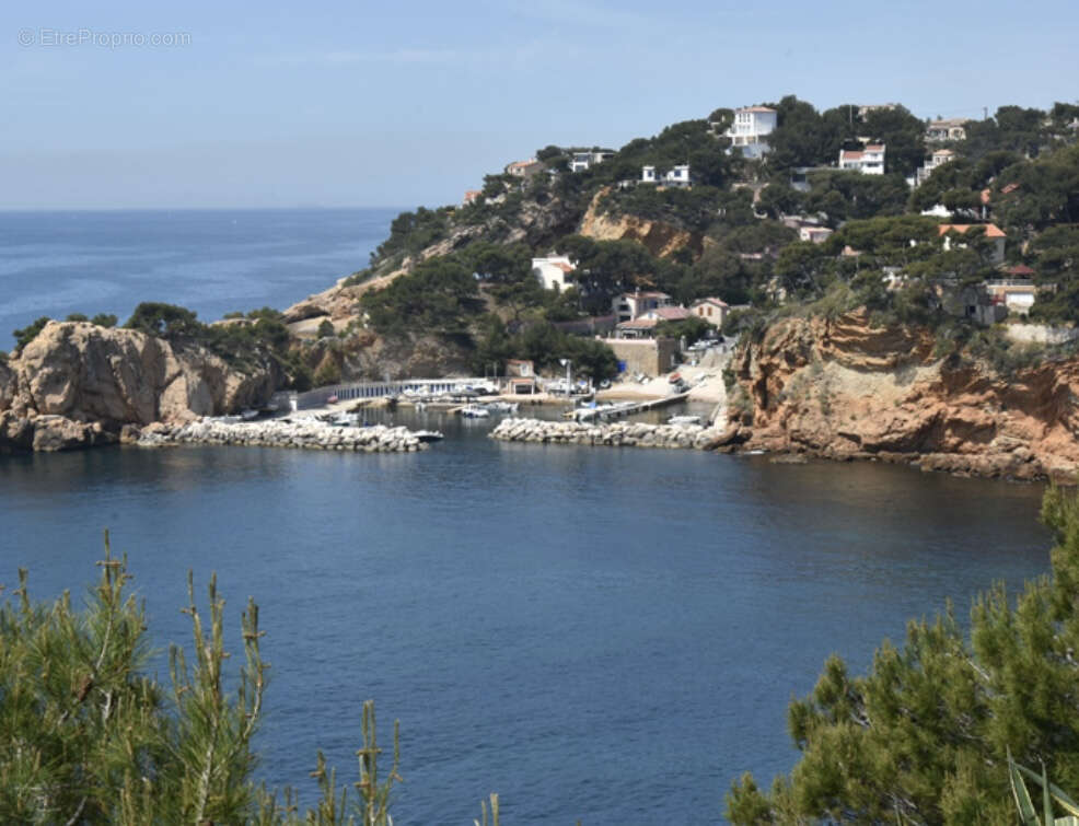 Maison à ENSUES-LA-REDONNE