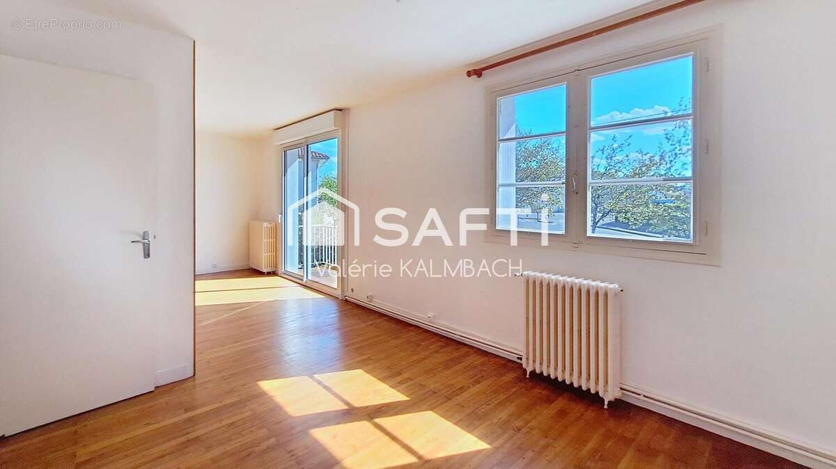 Photo 2 - Maison à COGNAC