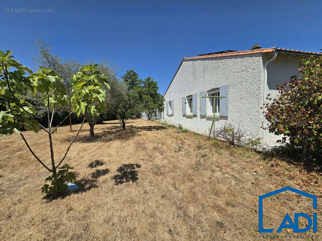 Nouveauté à saint-maixent-l'école - photo 16