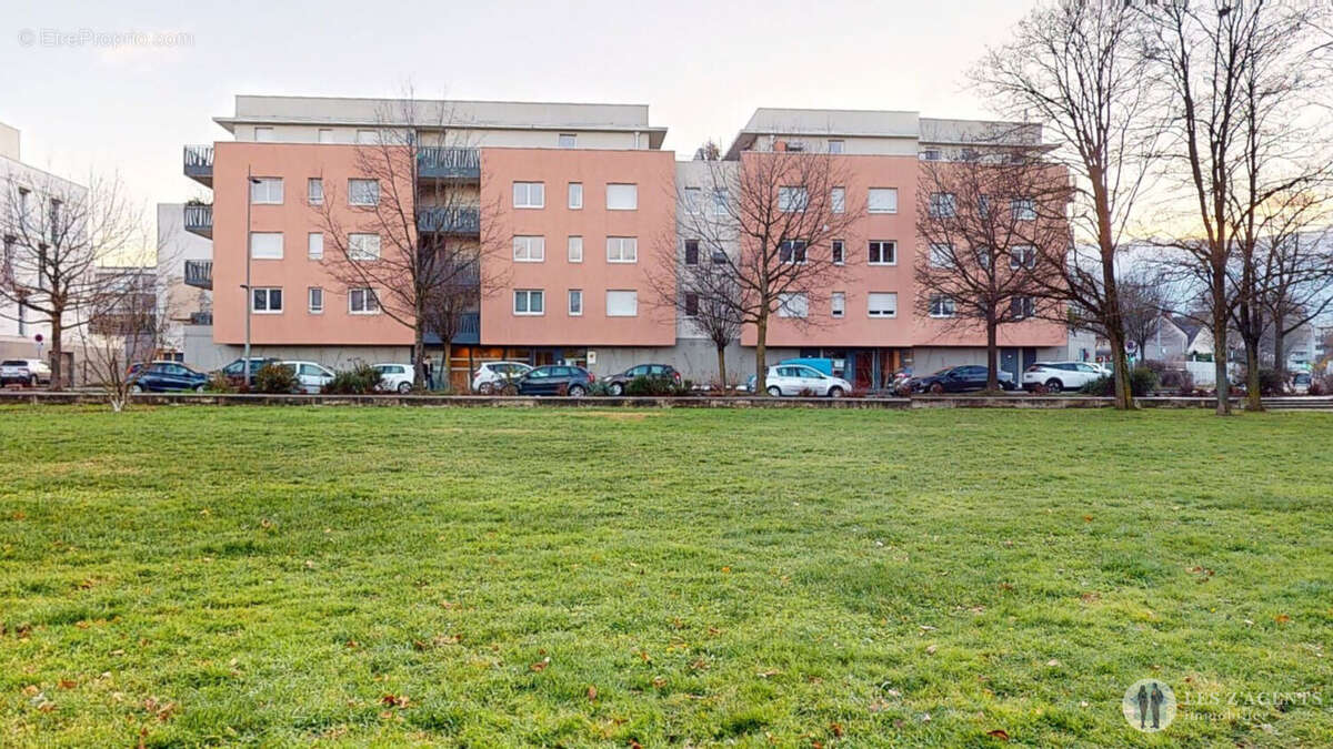 Appartement à SAINT-MARTIN-D'HERES