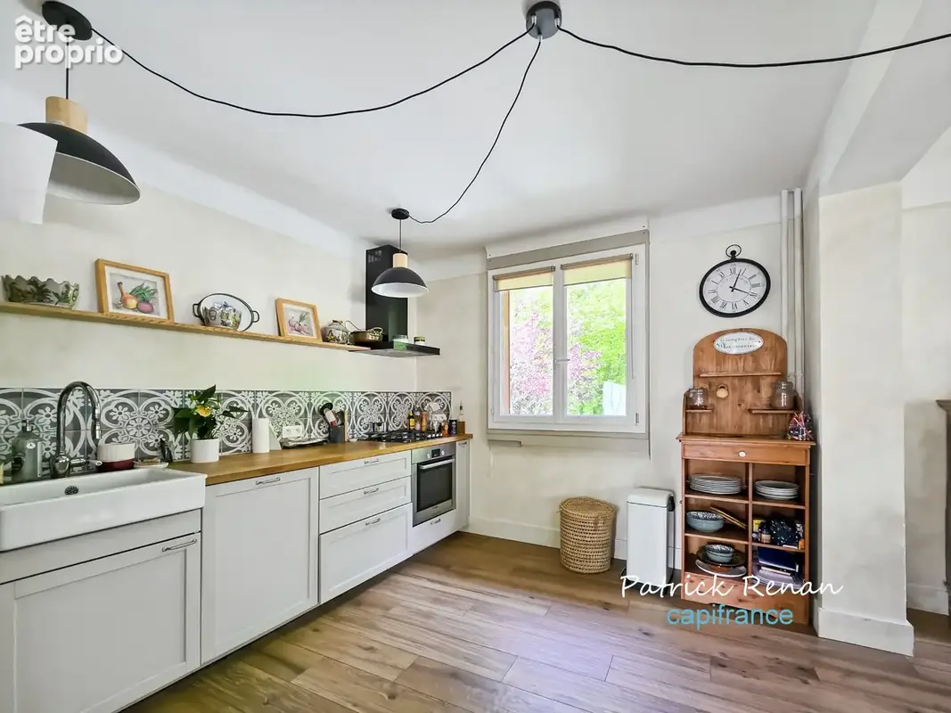 Maison à vendre 7 pièces P7 FONTENAY LE FLEURY (78) - photo 8