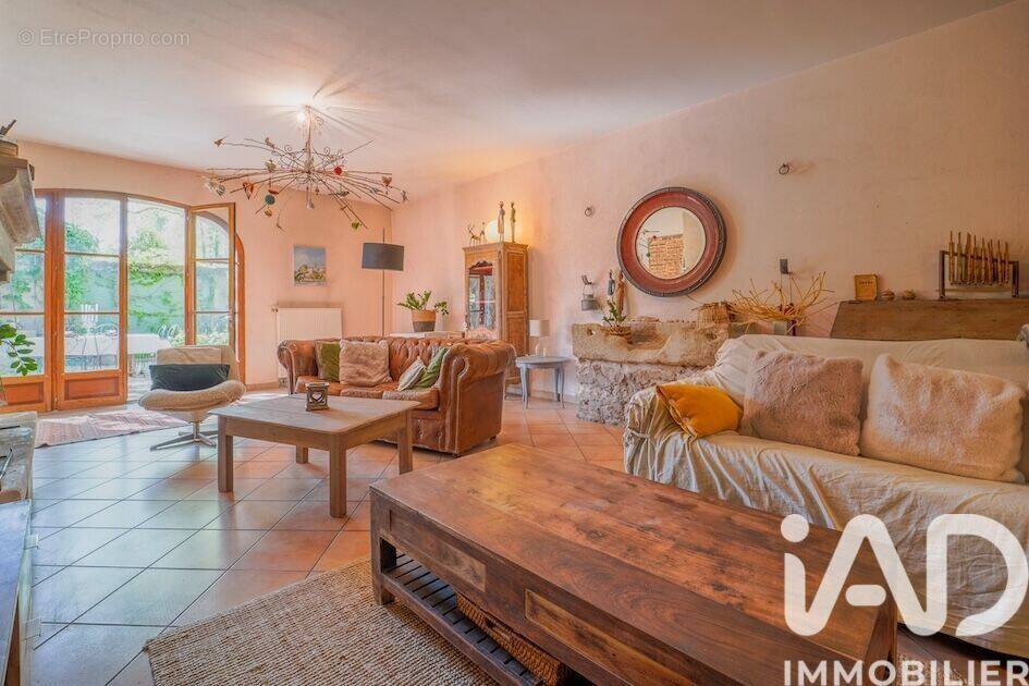 Photo 1 - Maison à PLAN-D'ORGON