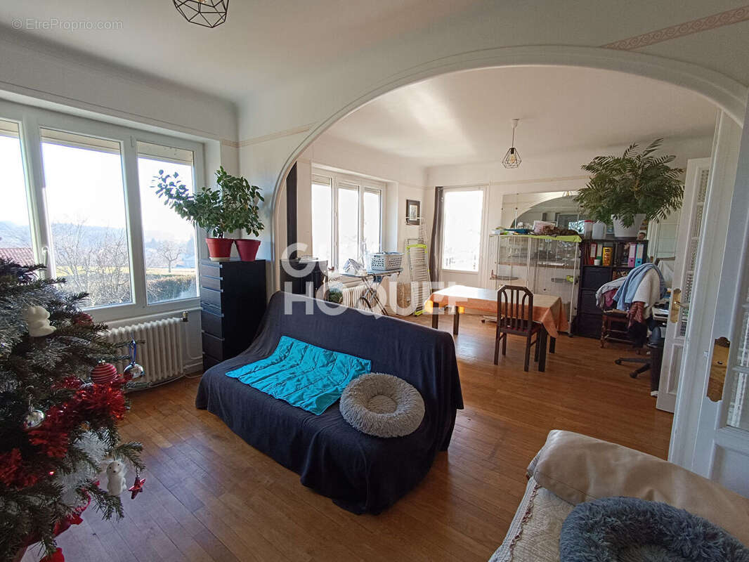 Maison à NOIRETABLE