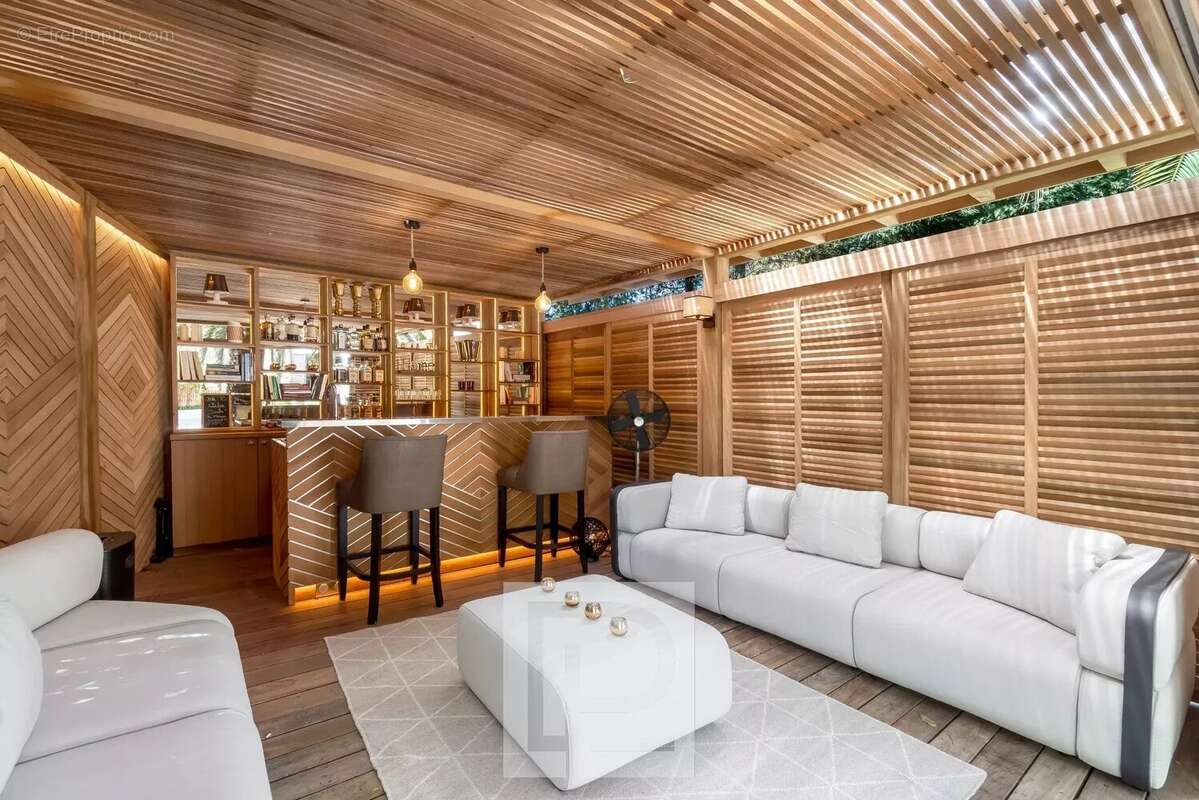Maison à CANNES