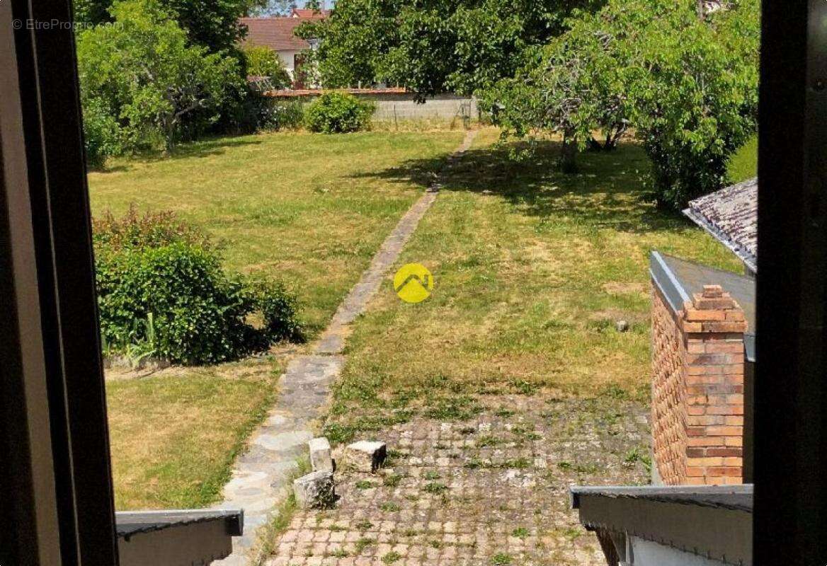 Maison à EVAUX-LES-BAINS