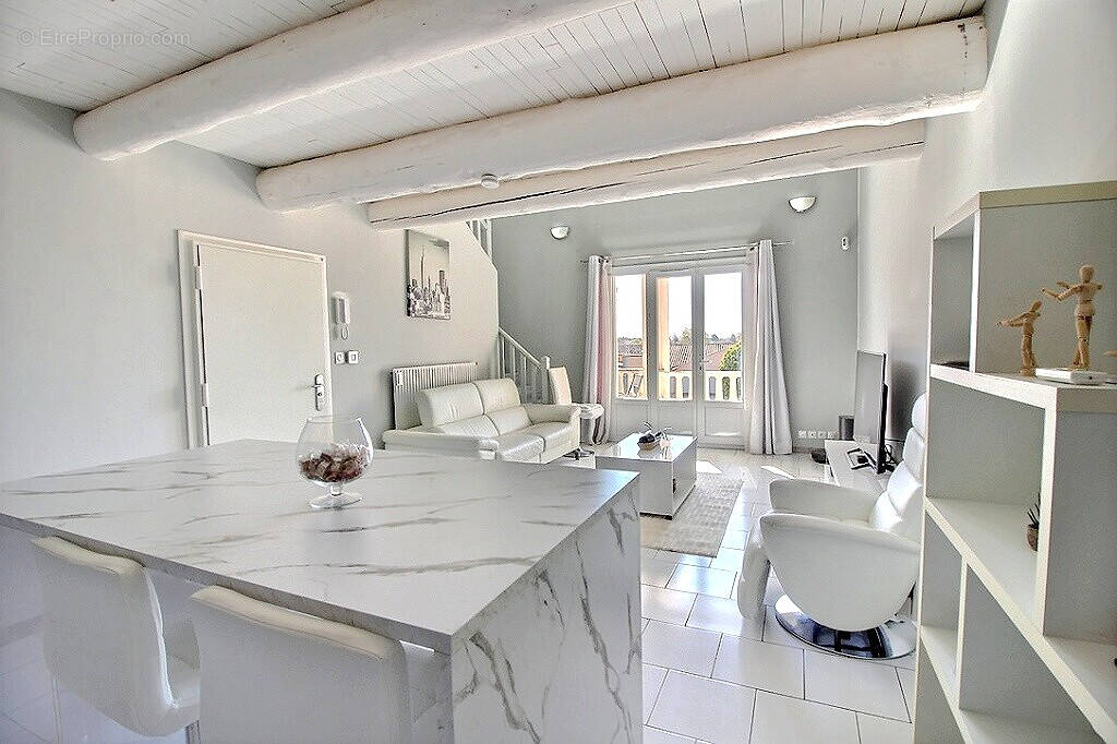Appartement à MONTEUX