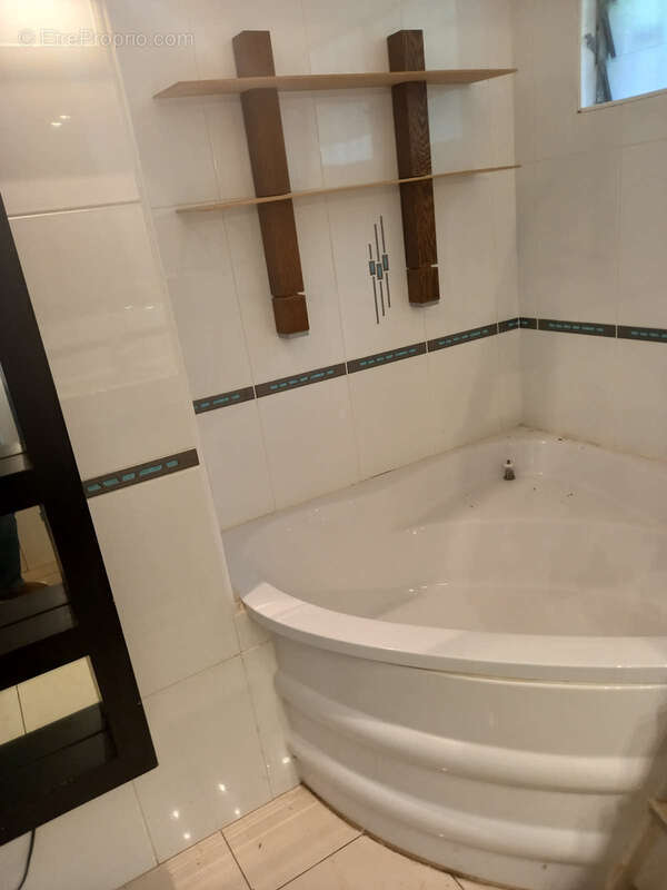 Maison à SAINT-DENIS