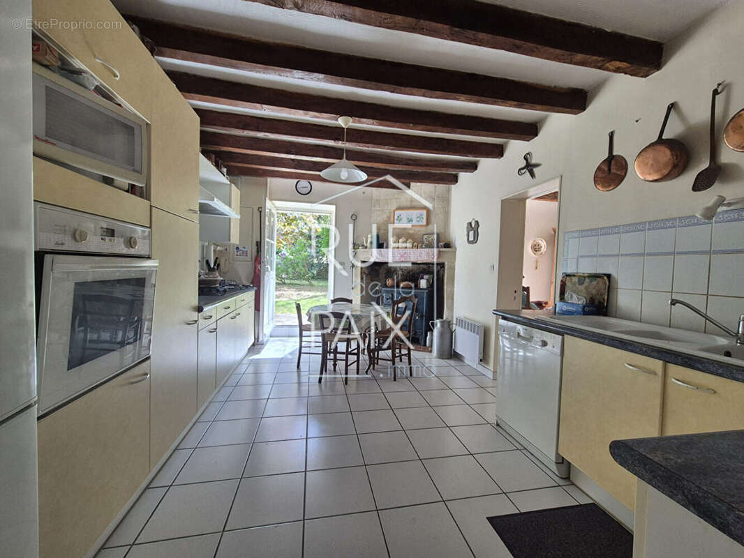 Maison Bournand 7 pièces 175 m2 - photo 2