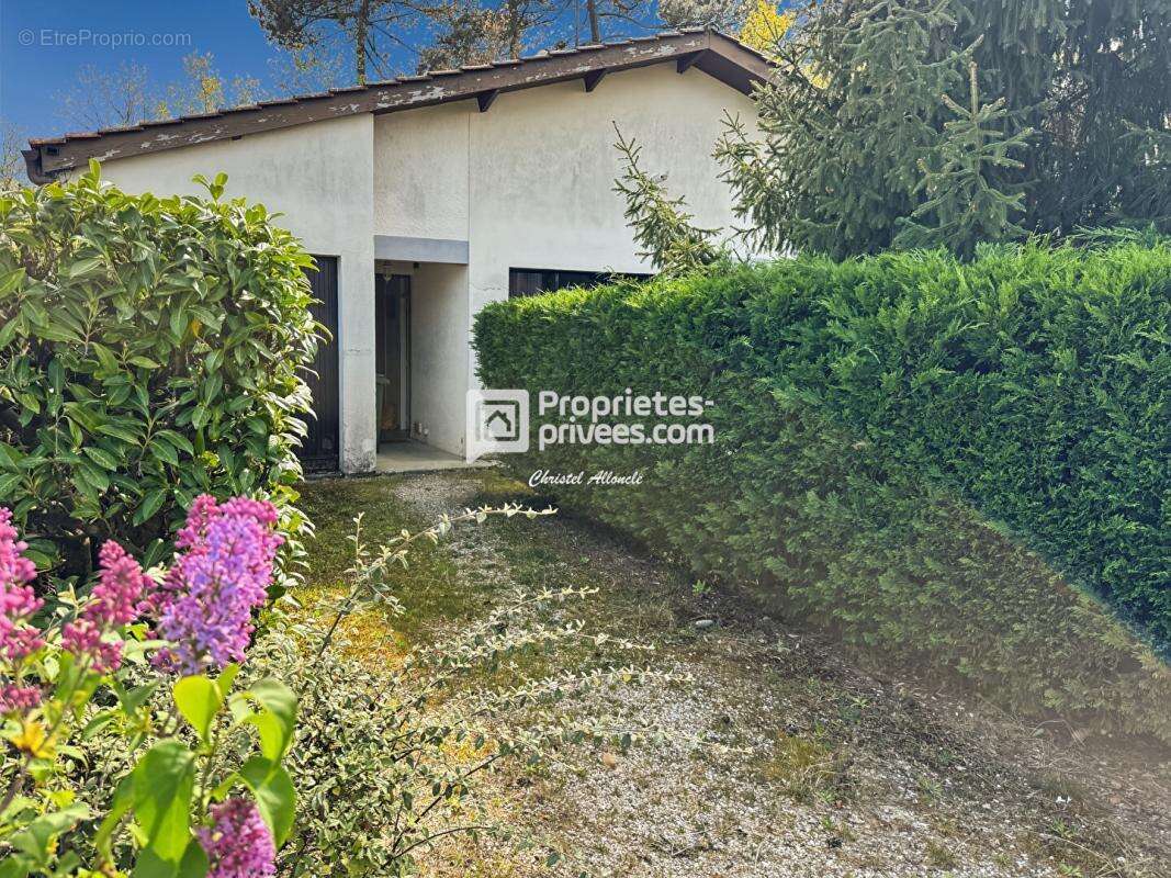 Maison à LE TAILLAN-MEDOC