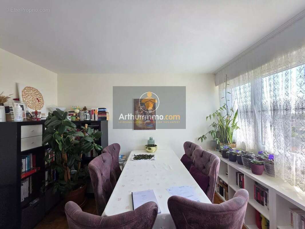 Appartement à VILLIERS-LE-BEL