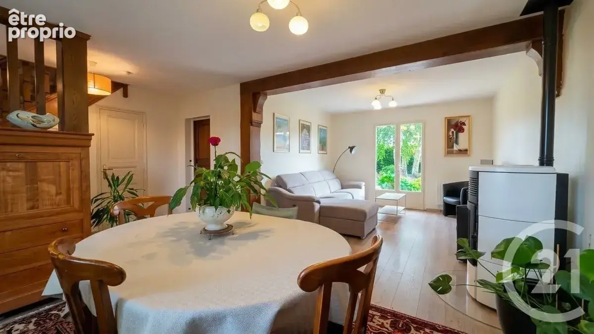 Maison 7 pièces 117 m² à vendre à Chaumont-En-Vexin (60240) - photo 7