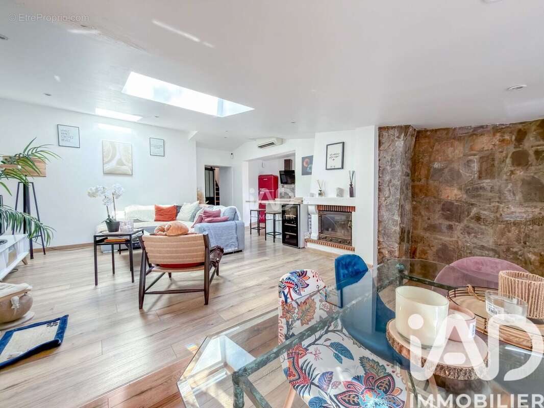 Photo 8 - Maison à FREJUS