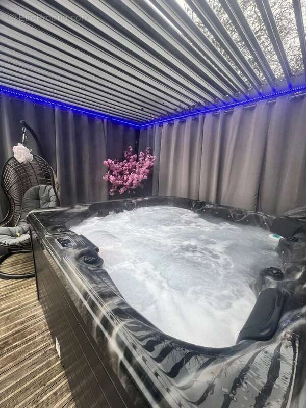 Maison à SAINT-ARNOULT