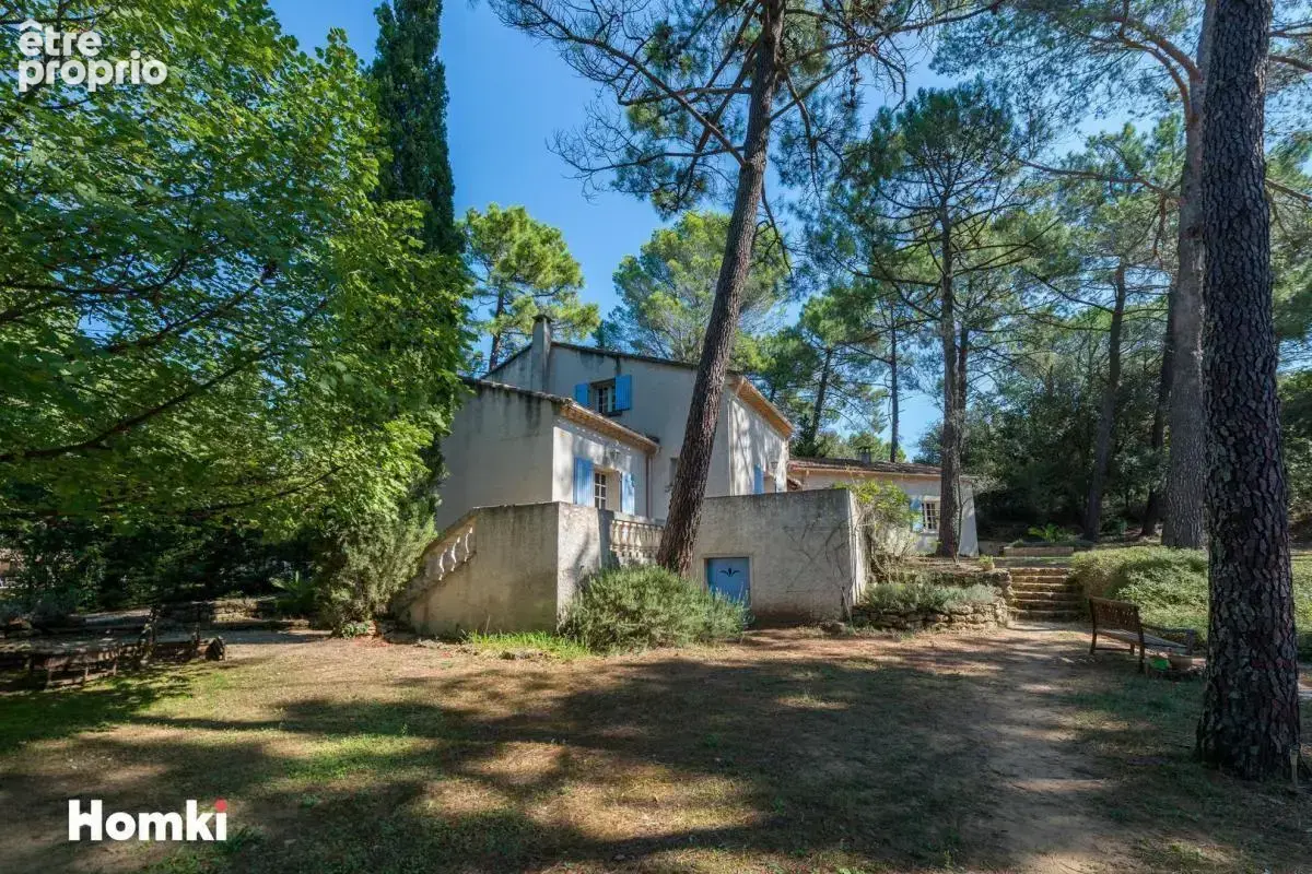 Maison/Villa T7 de 176 m² à Suze-la-Rousse 26790 - photo 6