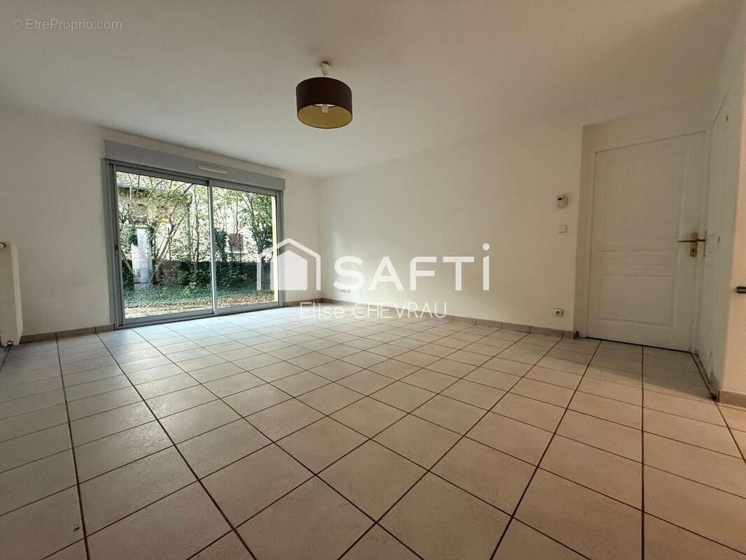 Photo 6 - Appartement à CHARNAY-LES-MACON