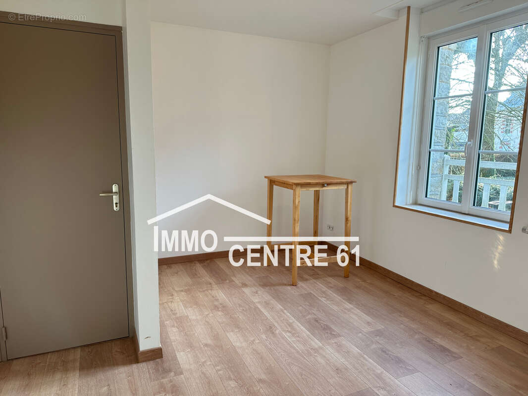 Immeuble de rapport comprenant 8 appartements et 2 appartements à créer - photo 4