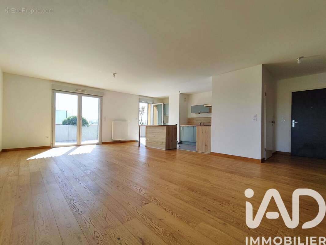 Photo 4 - Appartement à BEZANNES