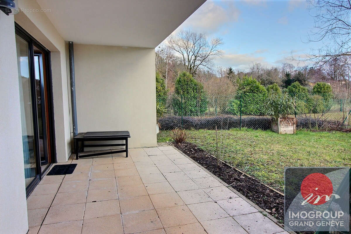 Appartement à CESSY