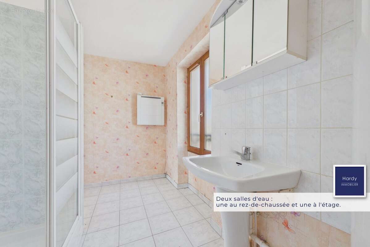 Maison 150 m² à Genicourt  - photo 8