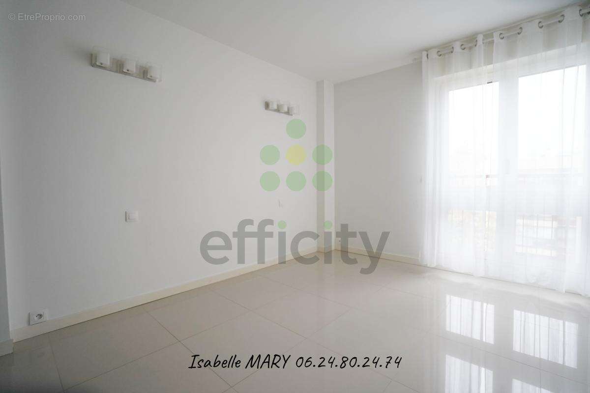 Appartement à LE CHESNAY