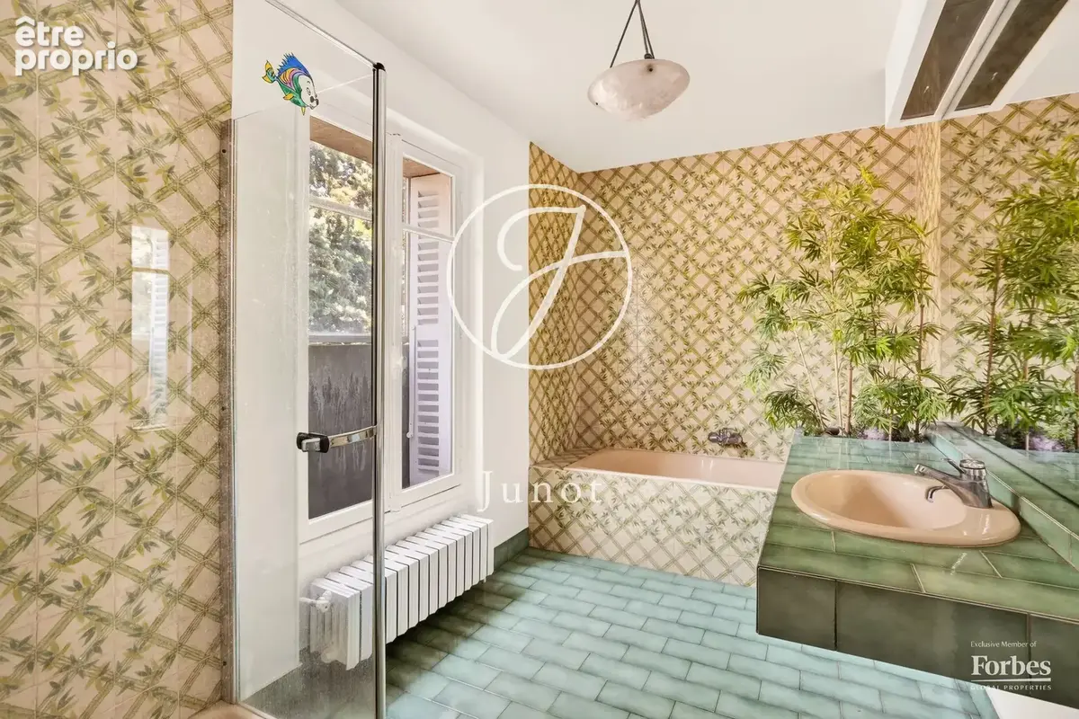 Le Vésinet - LAC SUPÉRIEUR  - Maison Napoléon III - 235m² - Dépendance 65m² - Terrain 1474m². - photo 12
