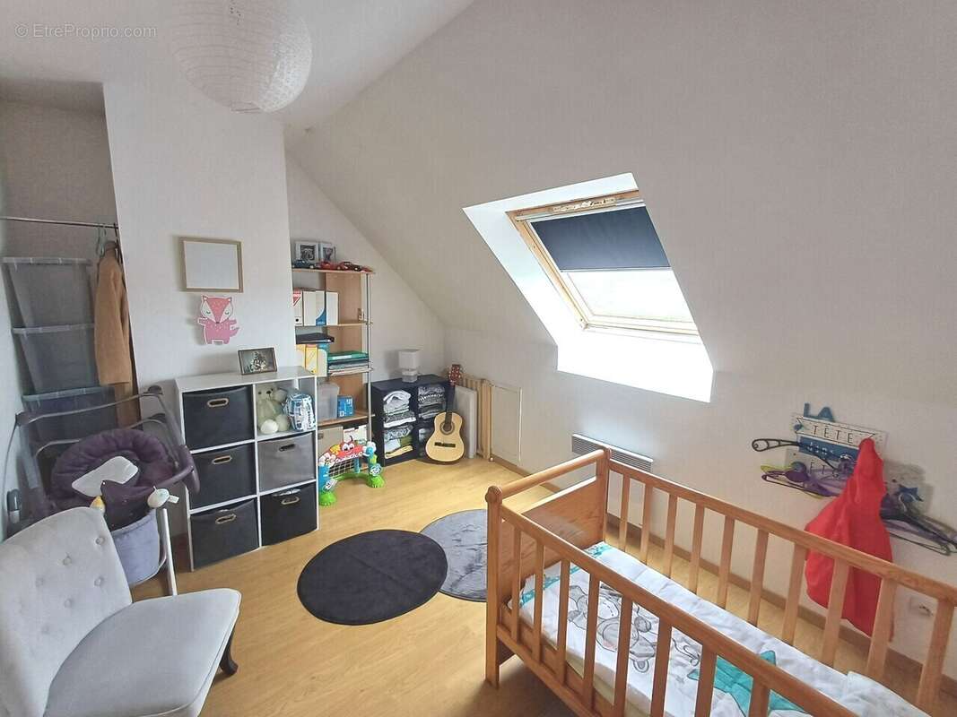 Maison à NEUVILLE-FERRIERES