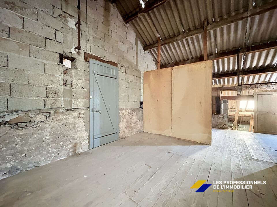 Maison à SAINT-BENOIT-LA-CHIPOTTE