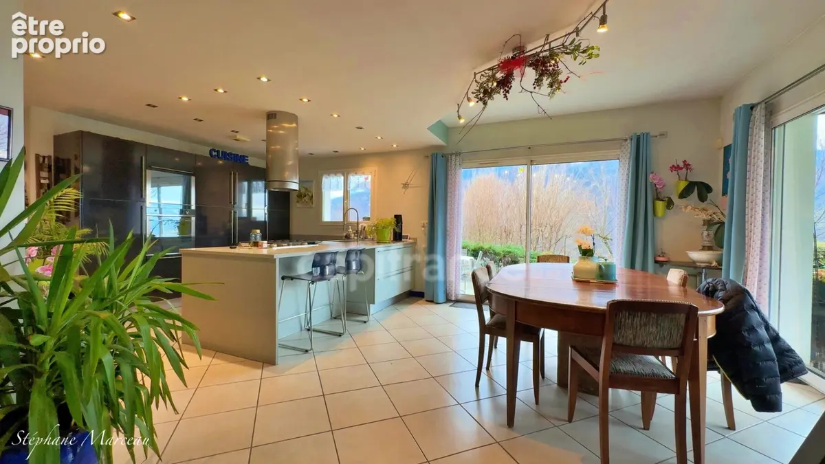 Maison à vendre 6 pièces AITON (73), Vue Dégagée, Maurienne Savoie, 4 chambres, montagne - photo 2
